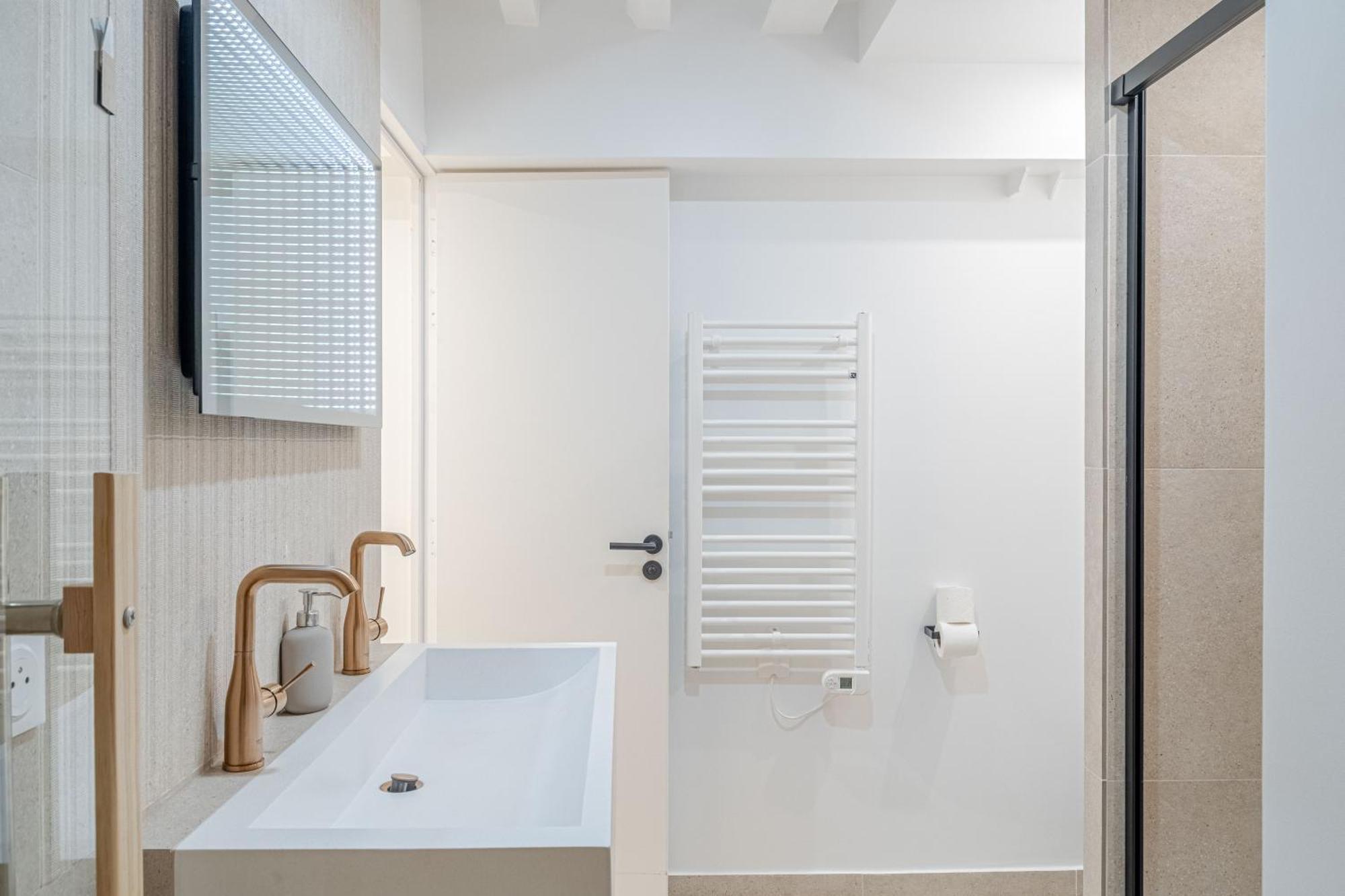 Lavie Maison A C & Sauna Paris Eksteriør billede